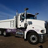 MAK Truck Tipper Body with Hydraulic Boom MAK Truck Tipper Body with Hydraulic Boom