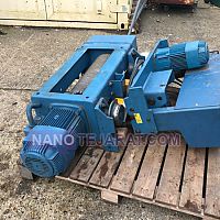 Wire rope stock hoist Wire rope stock hoist